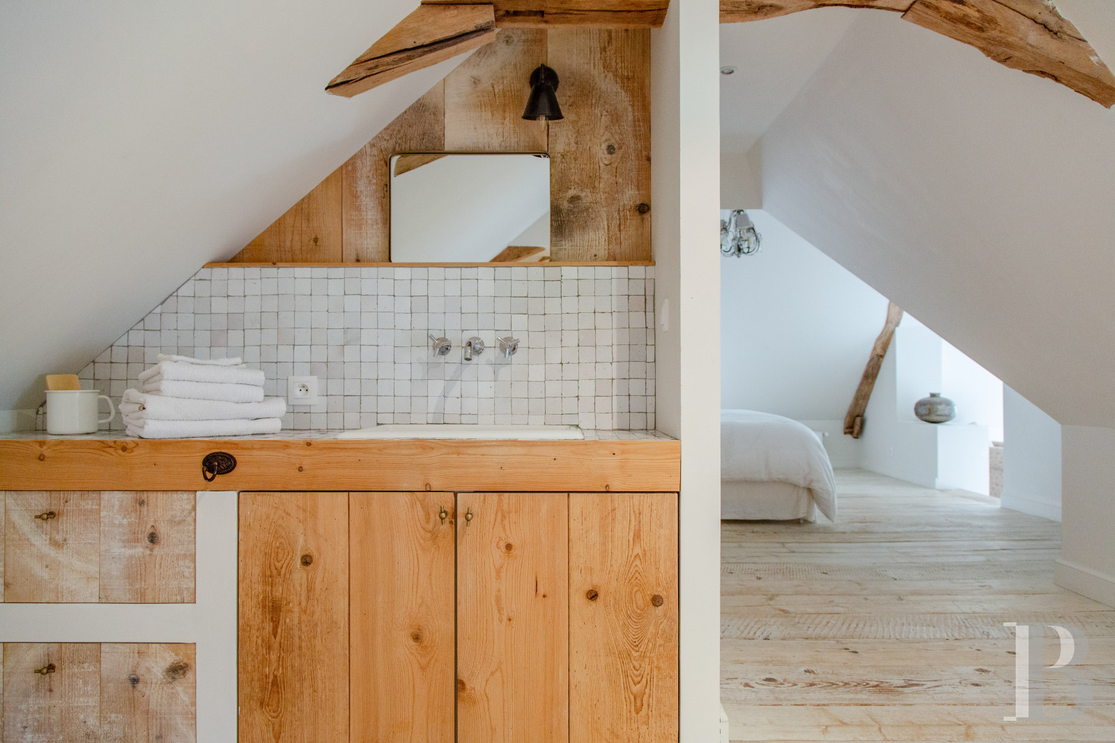 En Anjou, à l’ouest de Saumur,  un ancien presbytère du 18e siècle en bord de Loire pour de calmes séjours - photo  n°51